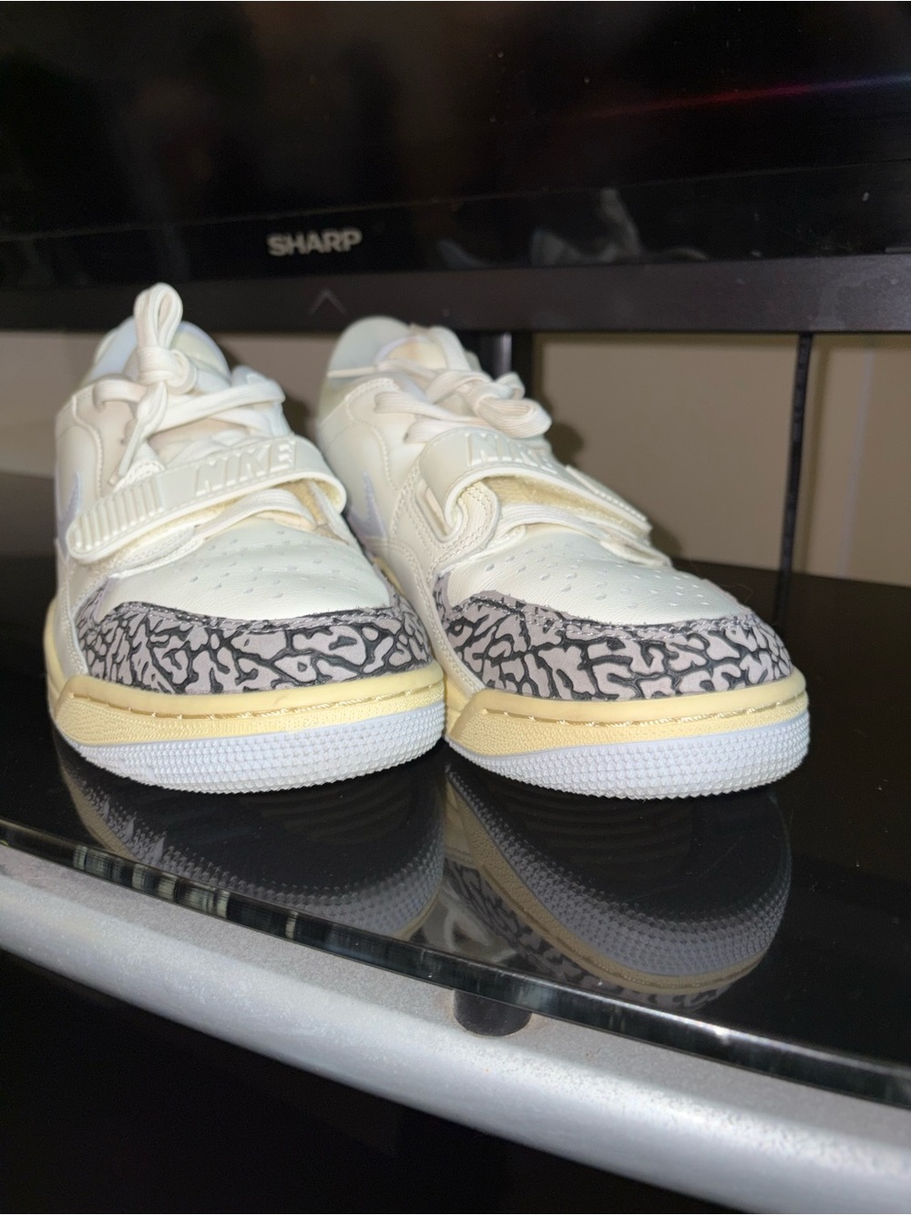 Air Jordan Legacy 312 Low Sale Cement Grey - Picture 2 of 3